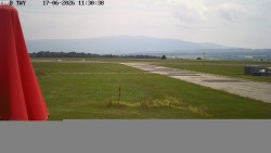 Pojezdová dráha, Runway