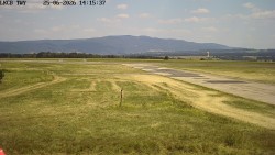 Pojezdová dráha, Runway
