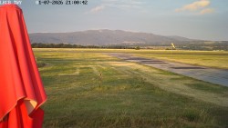 Pojezdová dráha, Runway