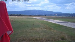Pojezdová dráha, Runway