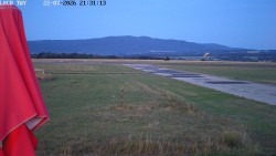 Pojezdová dráha, Runway