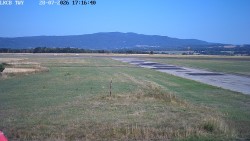 Pojezdová dráha, Runway