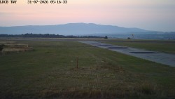 Pojezdová dráha, Runway