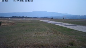 Letiště Cheb - Pojezdová dráha, Runway - 31.7.2026 v 11:45 Letiště Cheb - Pojezdová dráha, Runway - 31.7.2026 v 11:45