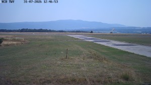 Letiště Cheb - Pojezdová dráha, Runway - 31.7.2026 v 12:45 Letiště Cheb - Pojezdová dráha, Runway - 31.7.2026 v 12:45