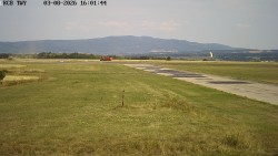 Pojezdová dráha, Runway