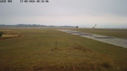 Pojezdová dráha, Runway