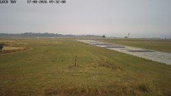 Pojezdová dráha, Runway