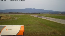 Pojezdová dráha, Runway