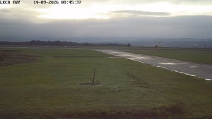Letiště Cheb - Pojezdová dráha, Runway - 14.9.2026 v 08:45 Letiště Cheb - Pojezdová dráha, Runway - 14.9.2026 v 08:45