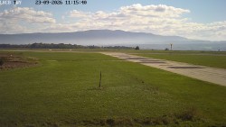 Pojezdová dráha, Runway