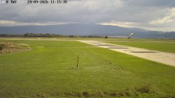 Pojezdová dráha, Runway
