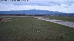 Pojezdová dráha, Runway