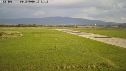 Pojezdová dráha, Runway