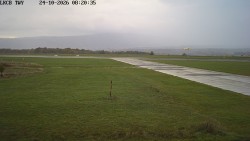 Pojezdová dráha, Runway