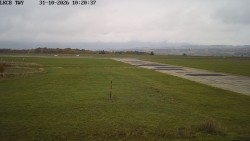Pojezdová dráha, Runway