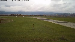 Pojezdová dráha, Runway