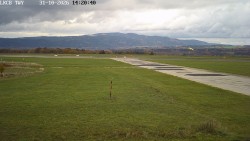 Travel path, Runway
