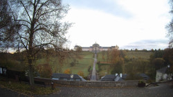Hospitál