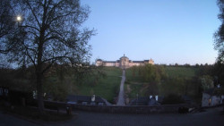 Hospitál