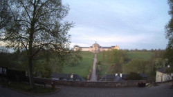 Hospitál
