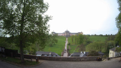 Hospitál