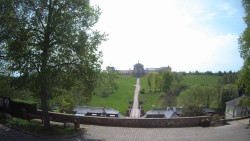 Hospitál