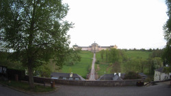 Hospitál