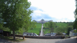 Hospitál