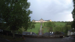 Hospitál