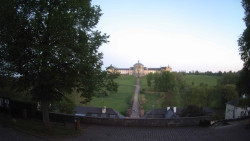 Hospitál