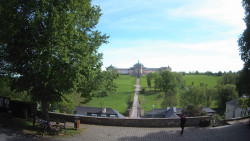 Hospitál