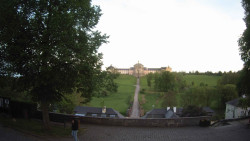 Hospitál