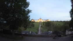 Hospitál
