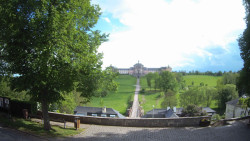 Hospitál