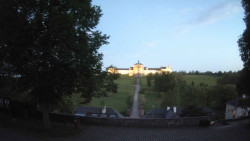 Hospitál