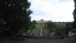 Hospitál