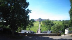 Hospitál