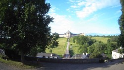 Hospitál