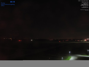 Letišti Ostrava Mošnov - Runway - 5.4.2026 v 04:30 Letišti Ostrava Mošnov - Runway - 5.4.2026 v 04:30