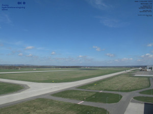 Letišti Ostrava Mošnov - Runway - 5.4.2026 v 12:00 Letišti Ostrava Mošnov - Runway - 5.4.2026 v 12:00