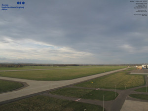 Letišti Ostrava Mošnov - Runway - 5.4.2026 v 18:30 Letišti Ostrava Mošnov - Runway - 5.4.2026 v 18:30