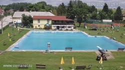 Schwimmbad