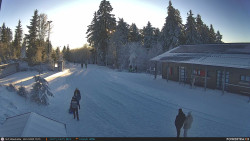 Běžecká trať, střelnice