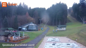 Skiareál Mariánky - Dolní stanice lanovky - 15.11.2025 v 07:30 Skiareál Mariánky - Dolní stanice lanovky - 15.11.2025 v 07:30