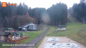 Skiareál Mariánky - Dolní stanice lanovky - 15.11.2025 v 10:15 Skiareál Mariánky - Dolní stanice lanovky - 15.11.2025 v 10:15