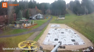 Skiareál Mariánky - Dolní stanice lanovky - 15.11.2025 v 10:30 Skiareál Mariánky - Dolní stanice lanovky - 15.11.2025 v 10:30