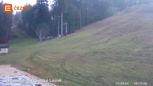 Skiareál Mariánky - Dolní stanice lanovky - 15.11.2025 v 12:00 Skiareál Mariánky - Dolní stanice lanovky - 15.11.2025 v 12:00