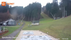 Skiareál Mariánky - Dolní stanice lanovky - 15.11.2025 v 14:15 Skiareál Mariánky - Dolní stanice lanovky - 15.11.2025 v 14:15