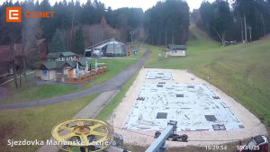 Skiareál Mariánky - Dolní stanice lanovky - 15.11.2025 v 15:30 Skiareál Mariánky - Dolní stanice lanovky - 15.11.2025 v 15:30